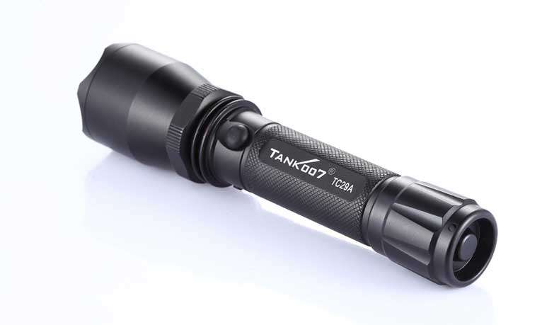 1577506720785377.jpg 手電筒廠家